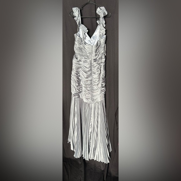 MAC DUGGAL 77009 NWT Ruched Ruffle Sleeve High Low Gown - Picture 5 of 6